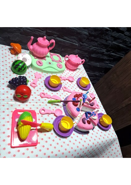 Oyuncak Evcilik ve Mutfak Setler Cırtlı Doğum Günü Pastası Ocaklı Mutfak Seti Kesilen Meyveli 32 Prç