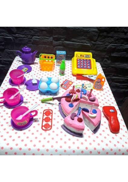 Oyuncak Evcilik ve Mutfak Setleri Kesilen Cırtlı Doğum Günü Pastası Yazar Kasa Market Çay Set 32 Prç
