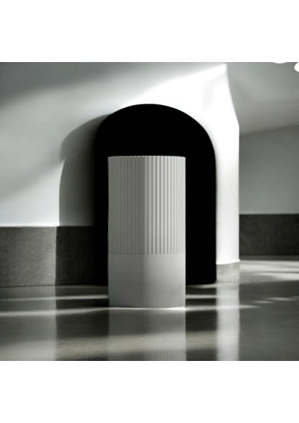 Modern Siyah Silindir Dekoratif Vazo – 16 cm