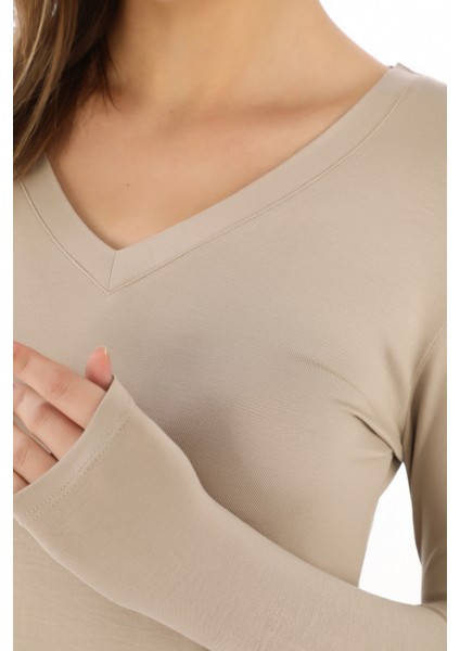 Yumuşak, Rahat ve Şık Viskon V Yaka Tişört-Bej fırsatları
