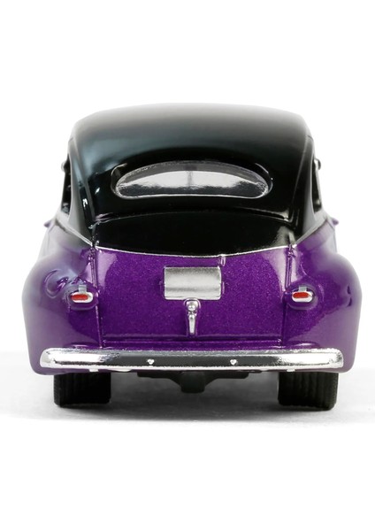 1/64 California Lowriders Series 6- 1946 Fordor Super Deluxe fırsatları