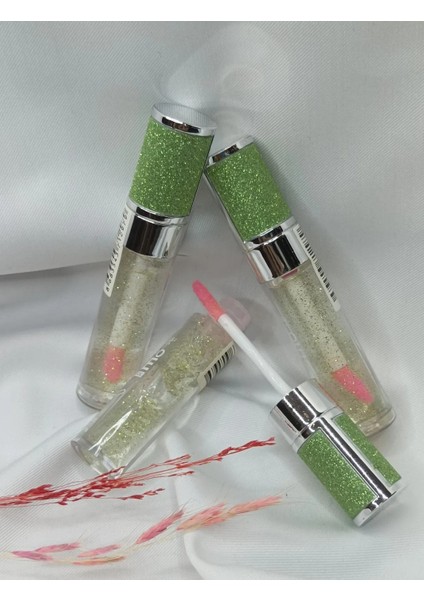 Lipgloss Ampo Ule , Parlak Dudak Yağı ( Magic Moısturıze )
