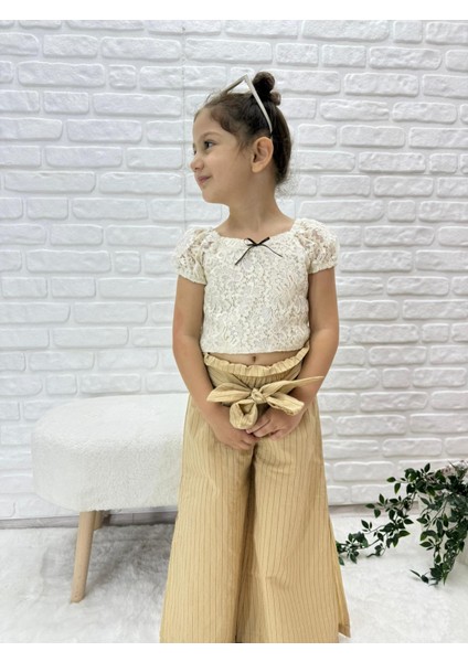Kız Çocuk Dantel Bluzlü Takım fiyatları