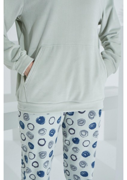 Soft Kanguru Cepli Kapşonlu Kadife Kadın Eşofman Takımı modelleri