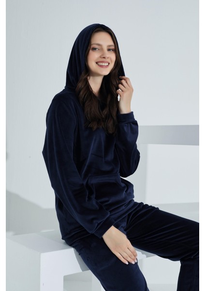 Soft Kanguru Cepli Kapşonlu Kadife Kadın Eşofman Takımı