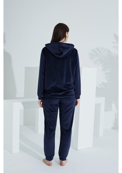 Soft Kanguru Cepli Kapşonlu Kadife Kadın Eşofman Takımı fırsatları