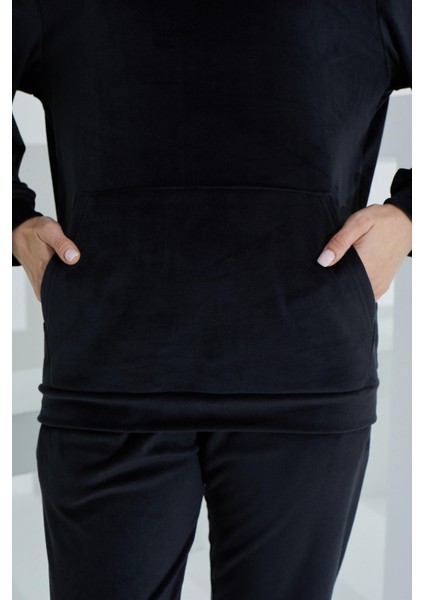 Soft Kanguru Cepli Kapşonlu Kadife Kadın Eşofman Takımı modelleri