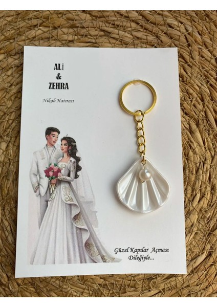 Midye Kabuklu Inci Desenli Kişiye Özel Anahtarlık Nikah Hatırası – 10 Adet | Kartlı & Zarif Hediyelik