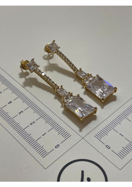 Abiye Küpe Parlak Zirkon Taşlı Uzun Sallantılı Pırlanta Kesim Gold modelleri