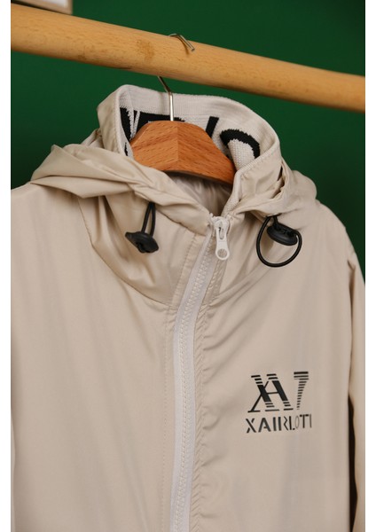 Erkek Çocuk Spor Mevsimlik Mont Mm.xa7 fiyatları