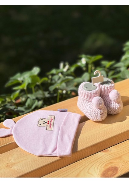 Bebek Pembe Patik& Kulaklı Ayıcık Nakışlı Bere Seti Yenidoğan Hediyelik