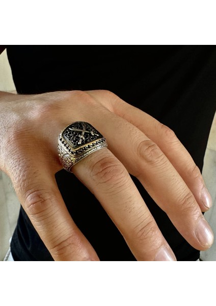 925 Ayar Gümüş Kalem Işlemeli Zülfikar Tasarım Erkek Yüzük modelleri