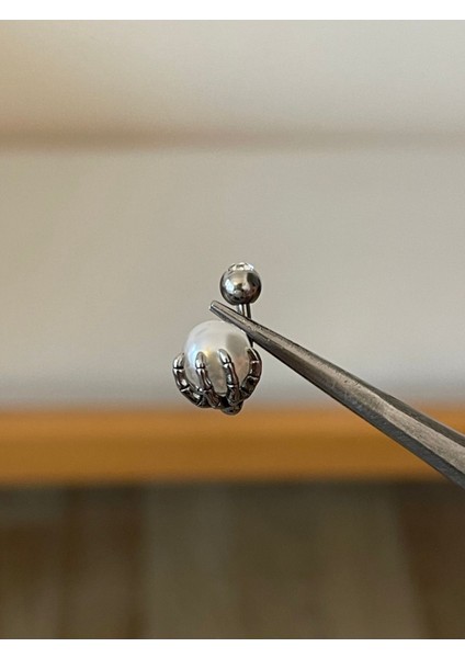 316 L Cerrahi Çelik Pençe Modeli Detaylı Incili Zirkon Taşlı Göbek Piercingi modelleri