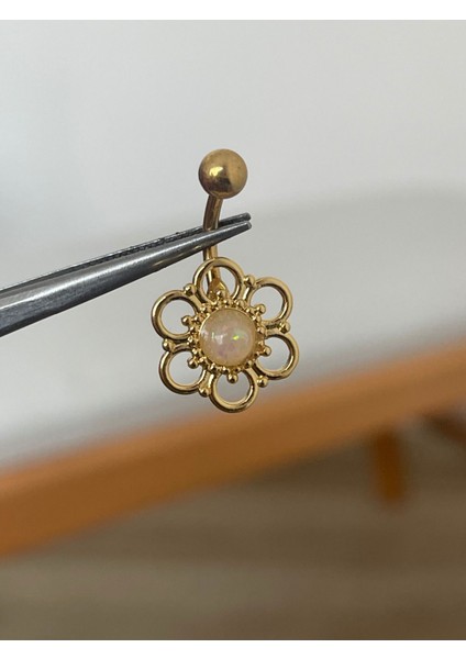316 L Cerrahi Çelik Opal Taşlı Çiçek Şeklinde Otantik Göbek Piercingi