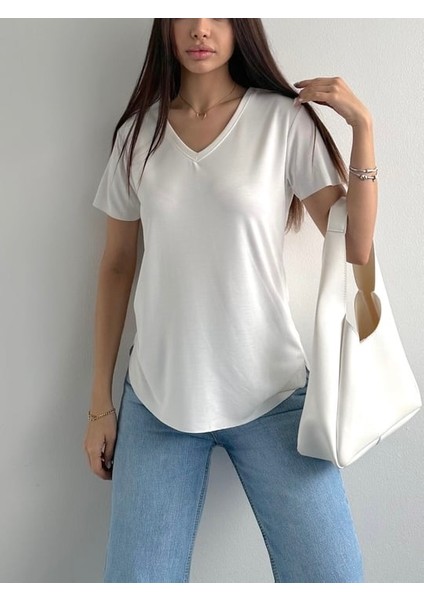 V Yaka Modal T-Shirt fiyatları