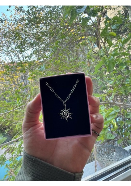 Güneş Kolye Çelik Ataç Zincirli Kutulu 45 cm fiyatları