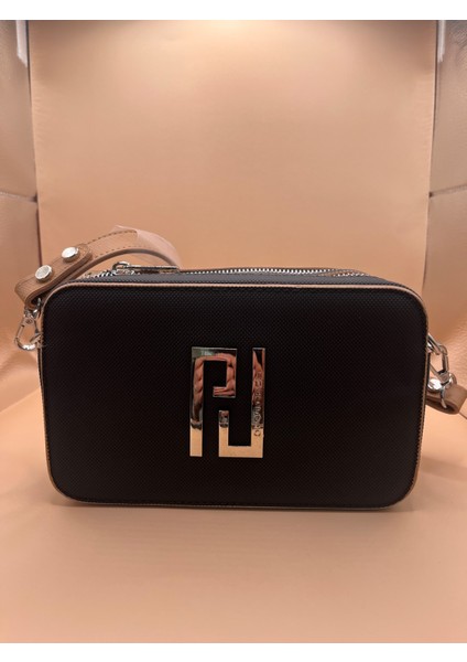 JP6016 Kadın 2 Askılı 2 Bölmeli Mini Omuz ve El Çantası 21X13CM OZT6016