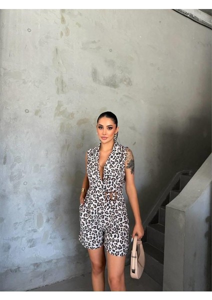 Leopar Şort Tulum Ceket Yaka Toka Detaylı - Leopar