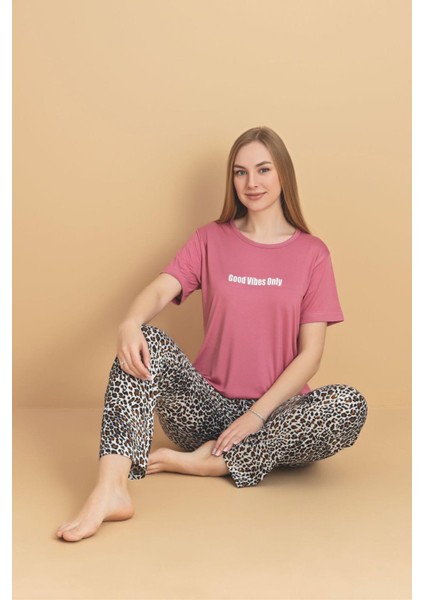 Kadın Bisiklet Yaka Milan Kumaş Likralı Kısa Kollu Pijama Takımı 6003 - 1 Adet