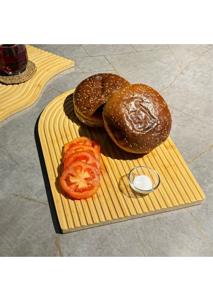 Oval Bambu Sunum ve Kesim Tahtası - 32.5 x 24.5 cm, Çok Amaçlı ve Şık Tasarım