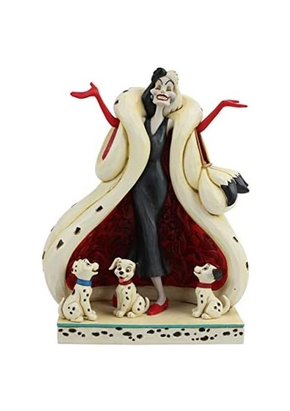 Traditions Sevimli ve Acımasız Cruella Figürü
