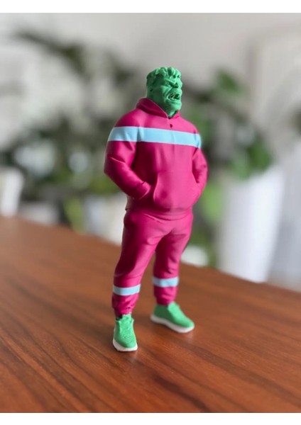 Hulk Sokak Stili Figür – Modern Tasarım