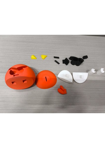 Angry Birds - Çok Renkli ve Yapıştırıcı Gerektirmeyen Figür