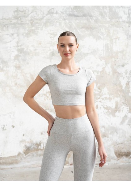 Gri Breeze Kısa Kollu Spor Crop Tişört fiyatları