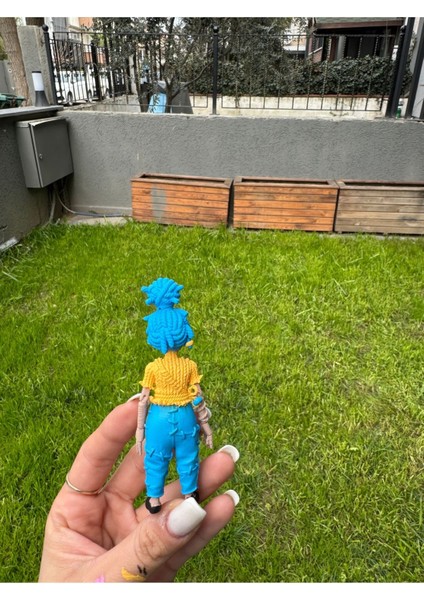 May – It Takes Two Koleksiyonluk 3D Figür
