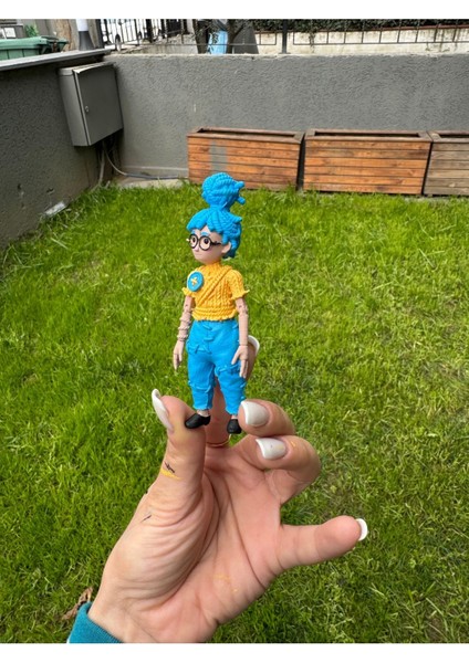 May – It Takes Two Koleksiyonluk 3D Figür