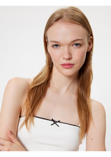 Yeni Sezon Crop Üst Fiyonk Detaylı Ip Askılı Slim Fit