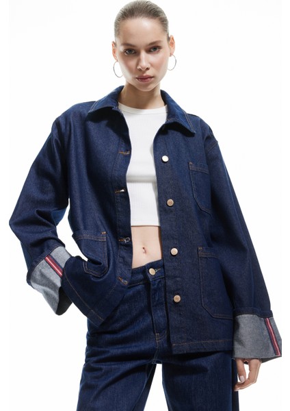 Yeni Sezon Pamuklu Cep Detaylı Klasik Yaka Düğmeli Denim Ceket fiyatları