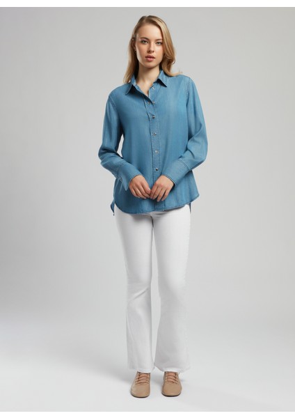 Fitted Klasik Yaka Düz Kadın Denim Gömlek 252 Lcf 141003 Classy Denım