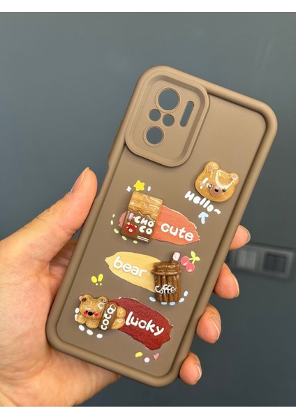 Xiaomi Redmi Note 10/10S Uyumlu Kılıf Tasarımlı Desenli Kamera Korumalı Ayıcık Kahve Renkli Yumuşak Kapak