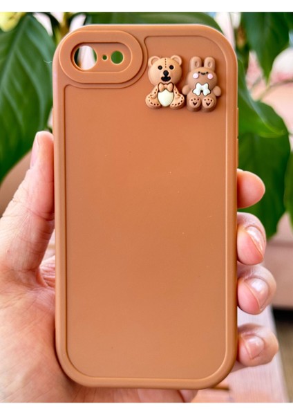 Apple iPhone 7/8/SE20/SE22 Kılıf Tasarımlı Desenli Kamera Korumalı Ayıcık ve Tavşan Yumuşak Silikon Kapak