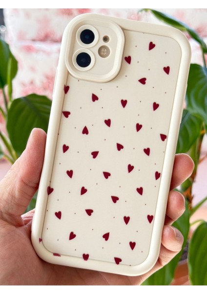 Apple iPhone 11 Kılıf Kamera Korumalı Silikon Renkli Kalp Tasarımlı Kamera Korumalı Silikon Kapak