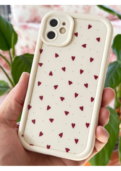 Apple iPhone 11 Kılıf Kamera Korumalı Silikon Renkli Kalp Tasarımlı Kamera Korumalı Silikon Kapak