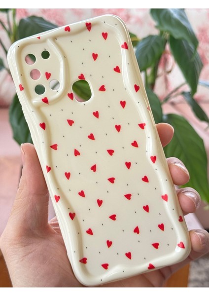 Samsung Galaxy A21S Kılıf Kamera Korumalı Dalga Kenarlı Kırmızı Kalp Desenli Silikon Kapak modelleri
