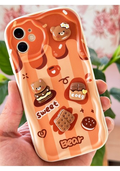Apple iPhone 12 Uyumlu Kılıf Tasarımlı Desenli Kamera Korumalı Ayıcık Bisküvi Renkli Cofffe Silikon Kapak modelleri