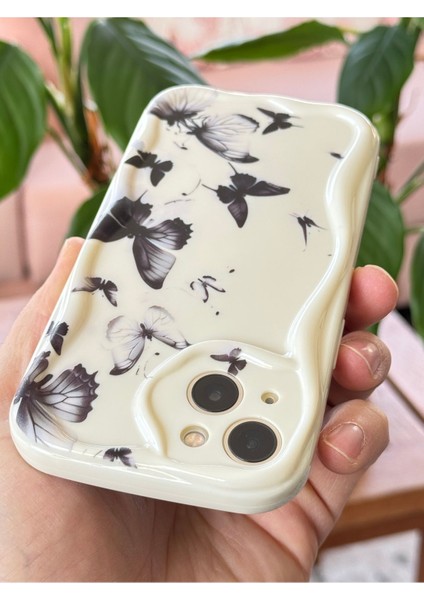 Apple iPhone 13 Kılıf Kamera Korumalı Silikon Siyah Kelebek Desenli Dalga Kenarlı Kapak fırsatları