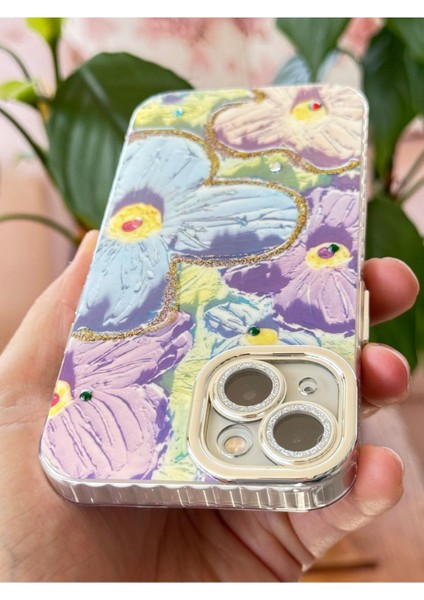 Apple iPhone 13 Kılıf Renk Değiştiren Taşlı Kamera Lens Korumalı Mavi Çiçek Desenli Darbe Emici Kapak