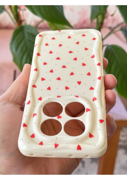 Xiaomi Redmi Note 14 Pro Kılıf Kamera Korumalı Dalga Kenarlı Kırmızı Kalp Desenli Silikon Kapak indirimleri