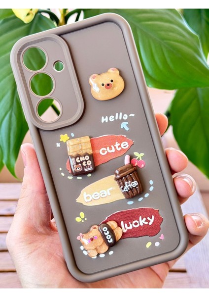Samsung Galaxy S21 Fe Kılıf Tasarımlı Desenli Kamera Korumalı Ayıcık Kahve Renkli Yumuşak Silikon Kapak