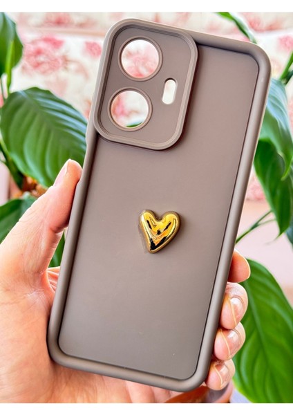 Realme C55 Kılıf 3D Kalp Tasarımlı Kahverengi Desenli Yumuşak Kamera Korumalı Silikon Kapak