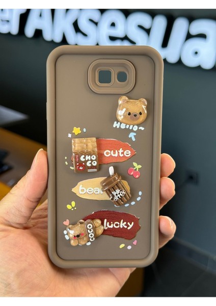 Samsung Galaxy J7 Prime Kılıf Tasarımlı Desenli Kamera Korumalı Ayıcık Kahve Renkli Yumuşak Silikon Kapak