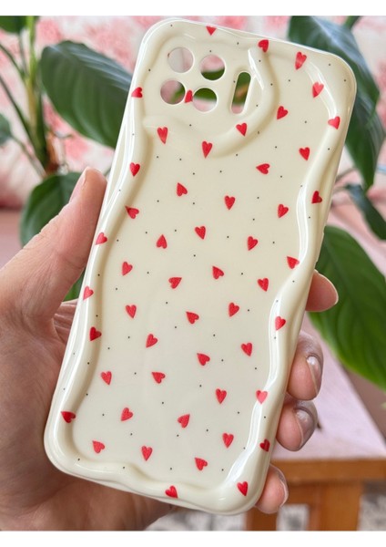 Oppo Reno 4 Lite Kılıf Kamera Korumalı Dalga Kenarlı Kırmızı Kalp Desenli Silikon Kapak