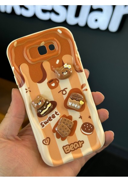 Samsung Galaxy J7 Prime Kılıf Tasarımlı Desenli Kamera Korumalı Ayıcık Bisküvi Renkli Cofffe Silikon Kapak