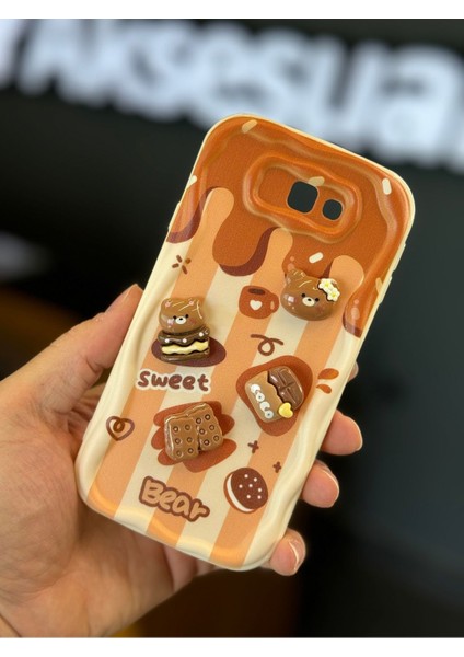 Samsung Galaxy J7 Prime Kılıf Tasarımlı Desenli Kamera Korumalı Ayıcık Bisküvi Renkli Cofffe Silikon Kapak