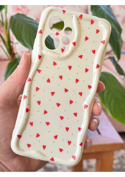 Xiaomi Redmi Note 12 4g Kılıf Kamera Korumalı Dalga Kenarlı Kırmızı Kalp Desenli Silikon Kapak