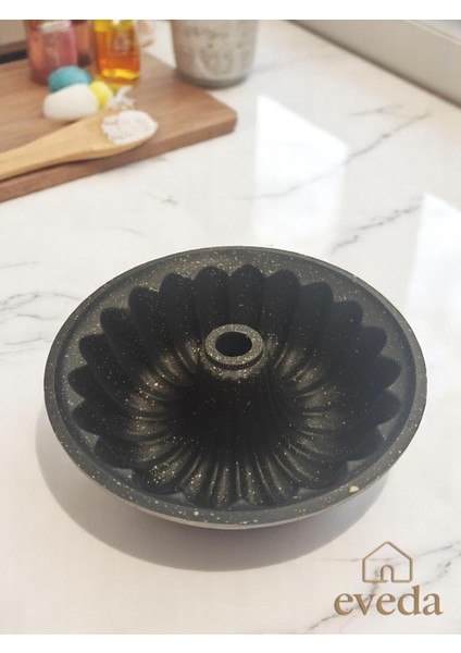 Döküm Sık Dilimli Kek Klıbı 26 cm Yeşil